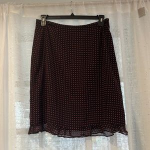 Kathie lee lady’s skirts size 16 black coral dot color